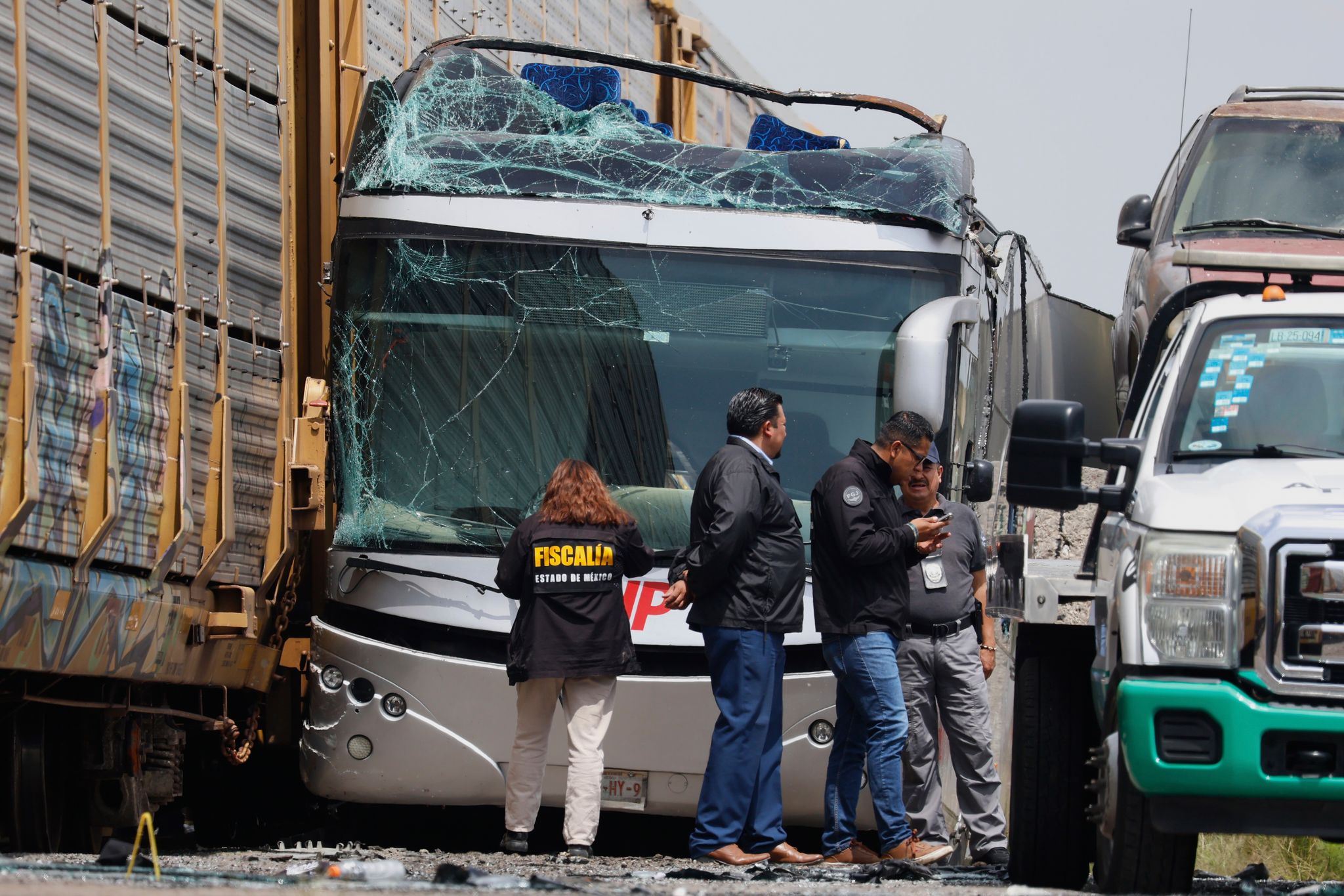 Zug erfasst Bus: Zehn Tote und Dutzende Verletzte in Mexiko