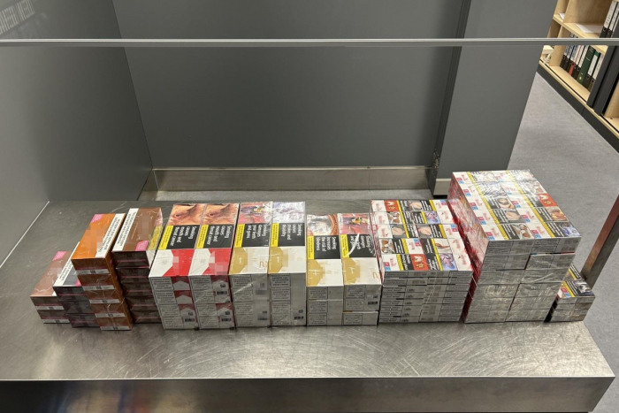 Friedrichshafen: Schmuggel von 12.000 Zigaretten