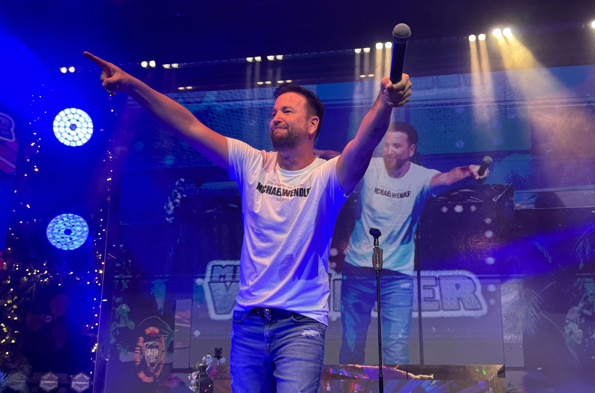 Michael Wendler feiert Comeback auf Mallorca mit umstrittenem Auftritt