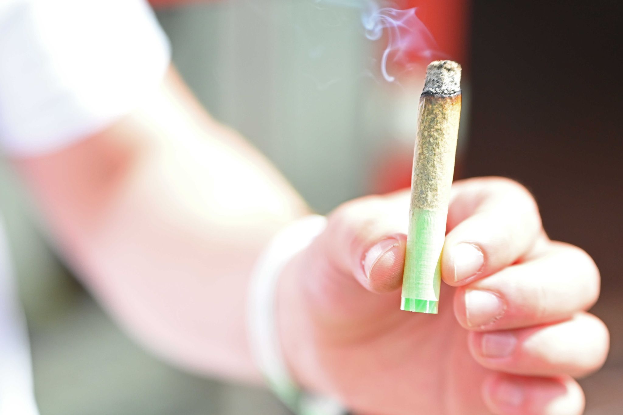 Cannabis-Konsum bei jungen Erwachsenen steigt alarmierend an