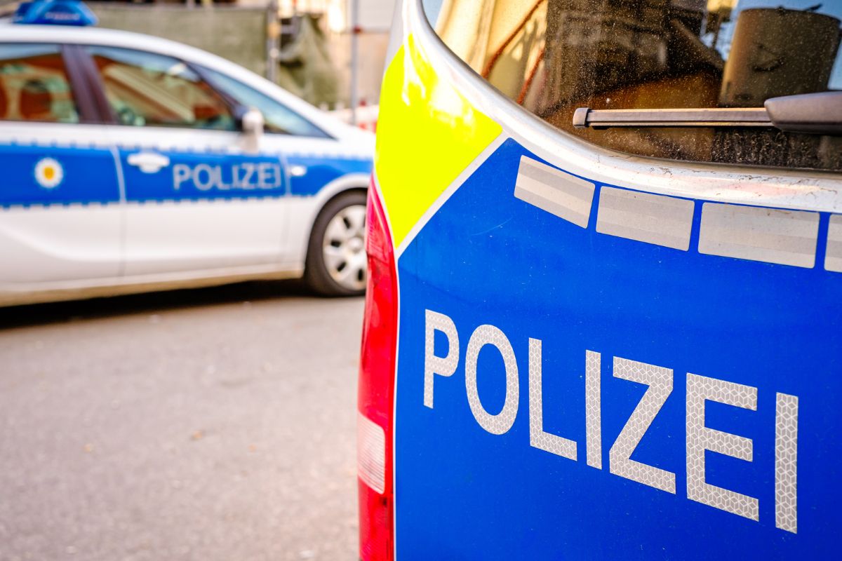 Blutige Tat auf offener Straße – Frau in Magdeburg erstochen