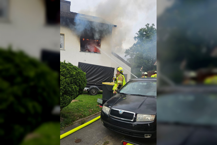 Lendringsen: Brand in Mehrfamilienhaus