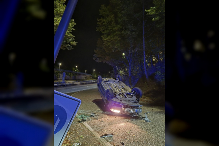 Kiel: Auto überschlägt sich nach Trunkenheitsfahrt