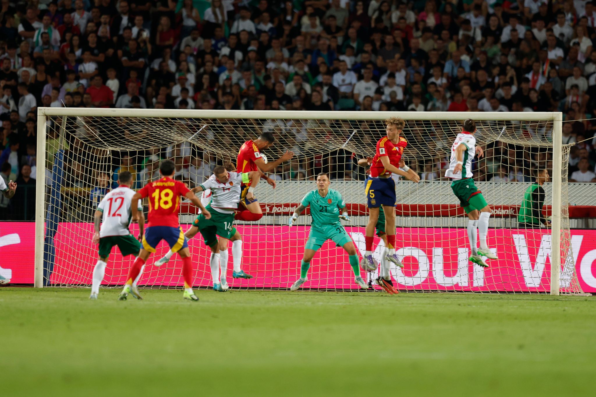 Spanien feiert klaren Sieg in WM-Qualifikation