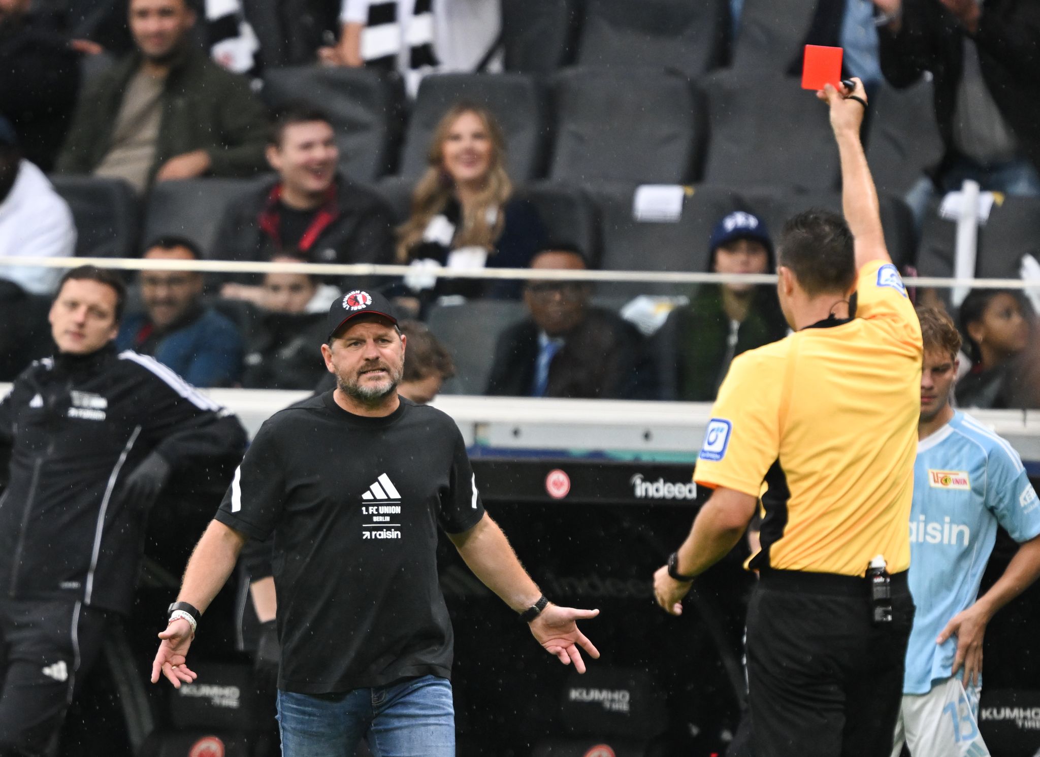 Trainer Baumgart ärgert sich über Sperre gegen Ex-Verein HSV