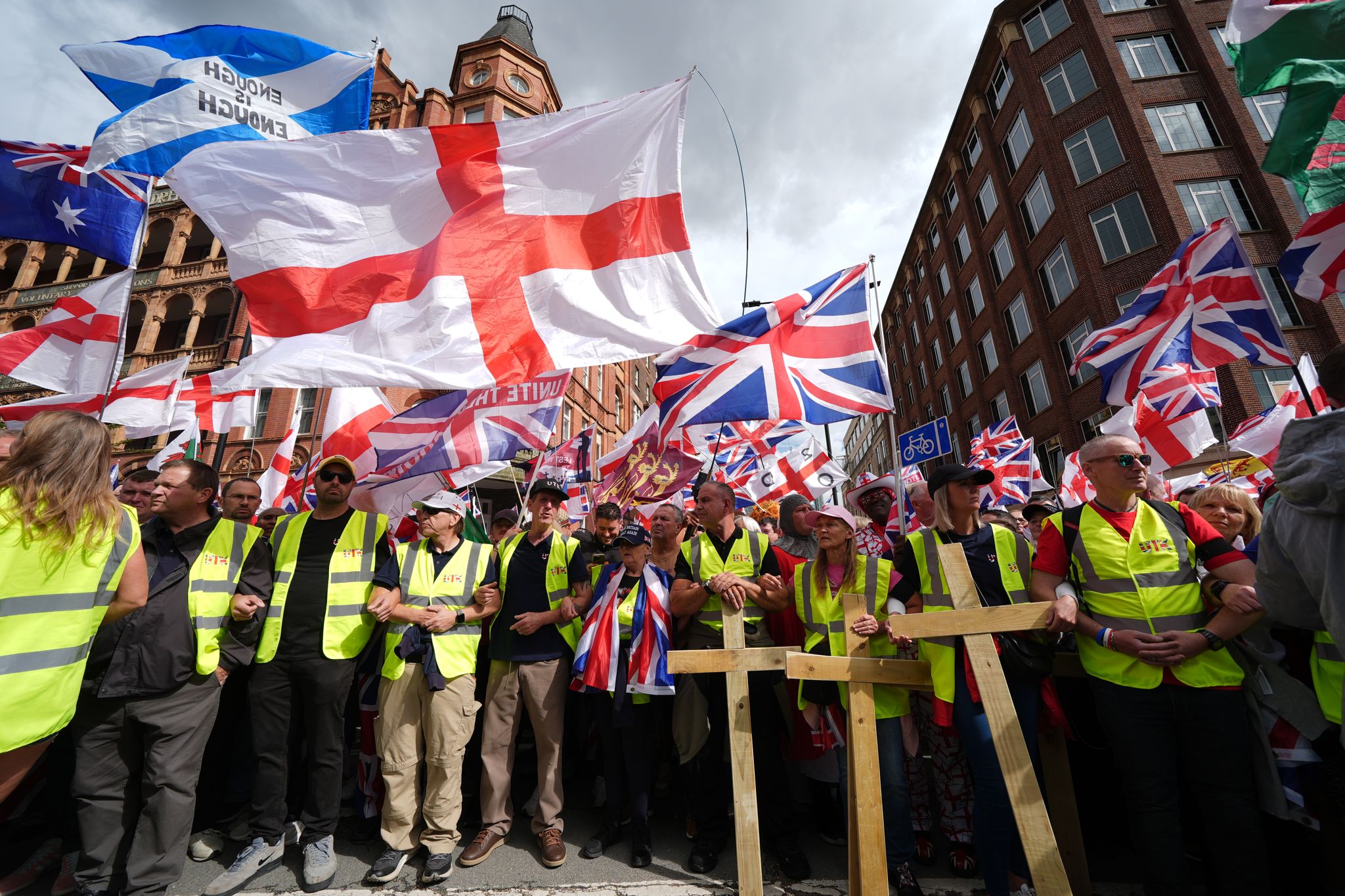 Mehr als 100.000 Menschen bei rechter Großdemo in London