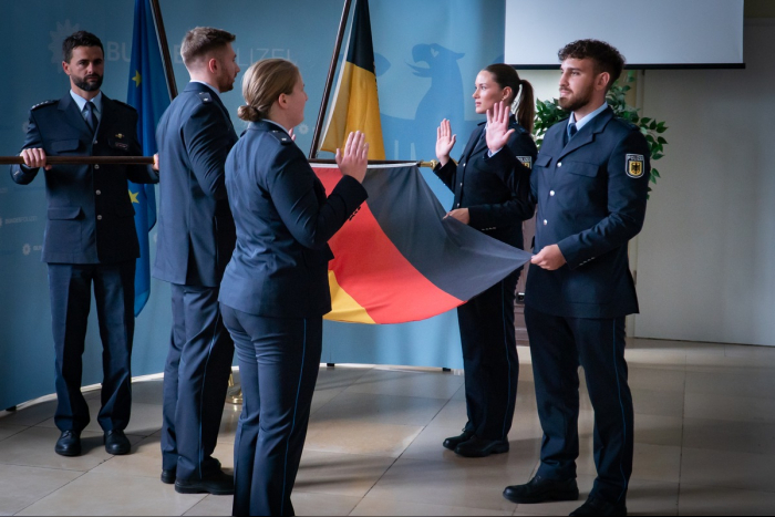 Karlsruhe: Neue Bundespolizisten für Baden-Württemberg