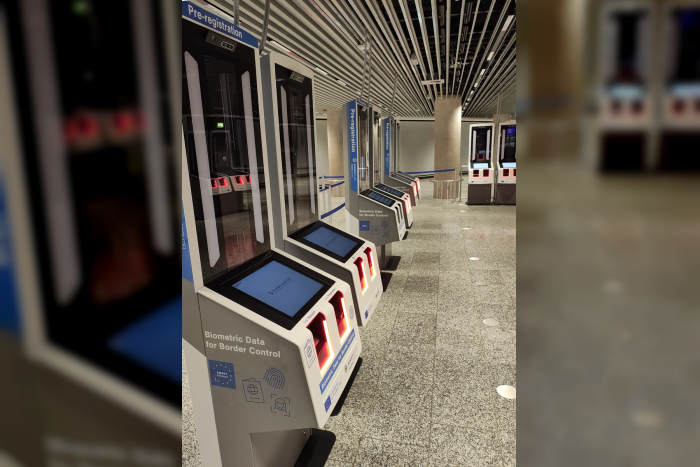 Frankfurt am Main: Start des Entry/Exit Systems am Flughafen Frankfurt