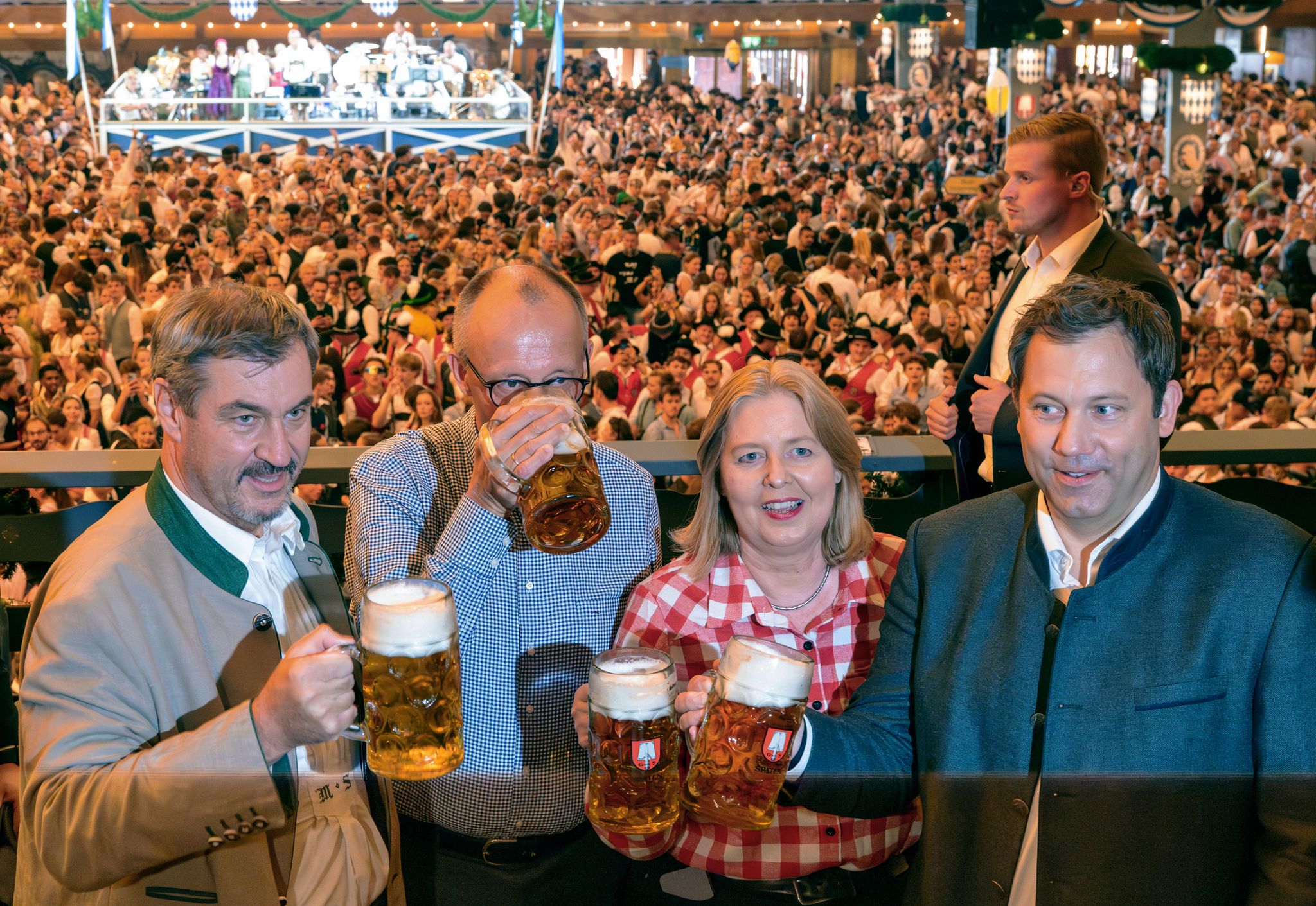 Kult oder Banalisierung: Söders gefährliche Gratwanderung