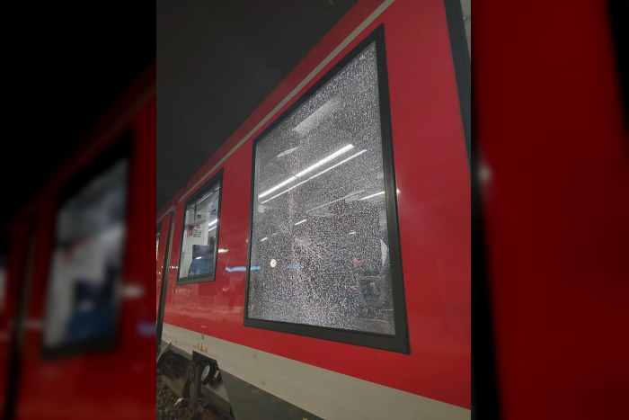 Stralsund: Steinwürfe auf Regionalzüge