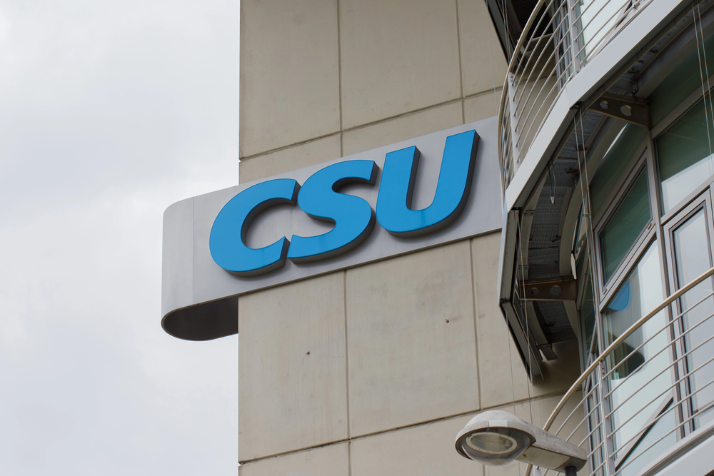 Feuer-Alarm in München – Brandanschlag auf CSU-Zentrale! Staatsschutz ermittelt