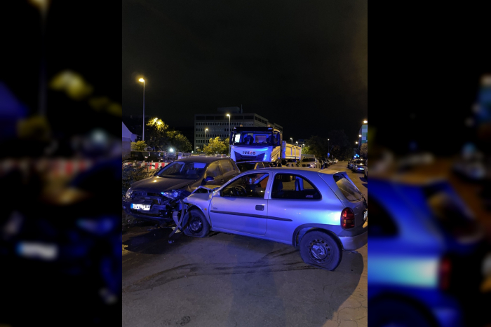 Flucht vor Kontrolle: Auto und Streifenwagen verunfallt