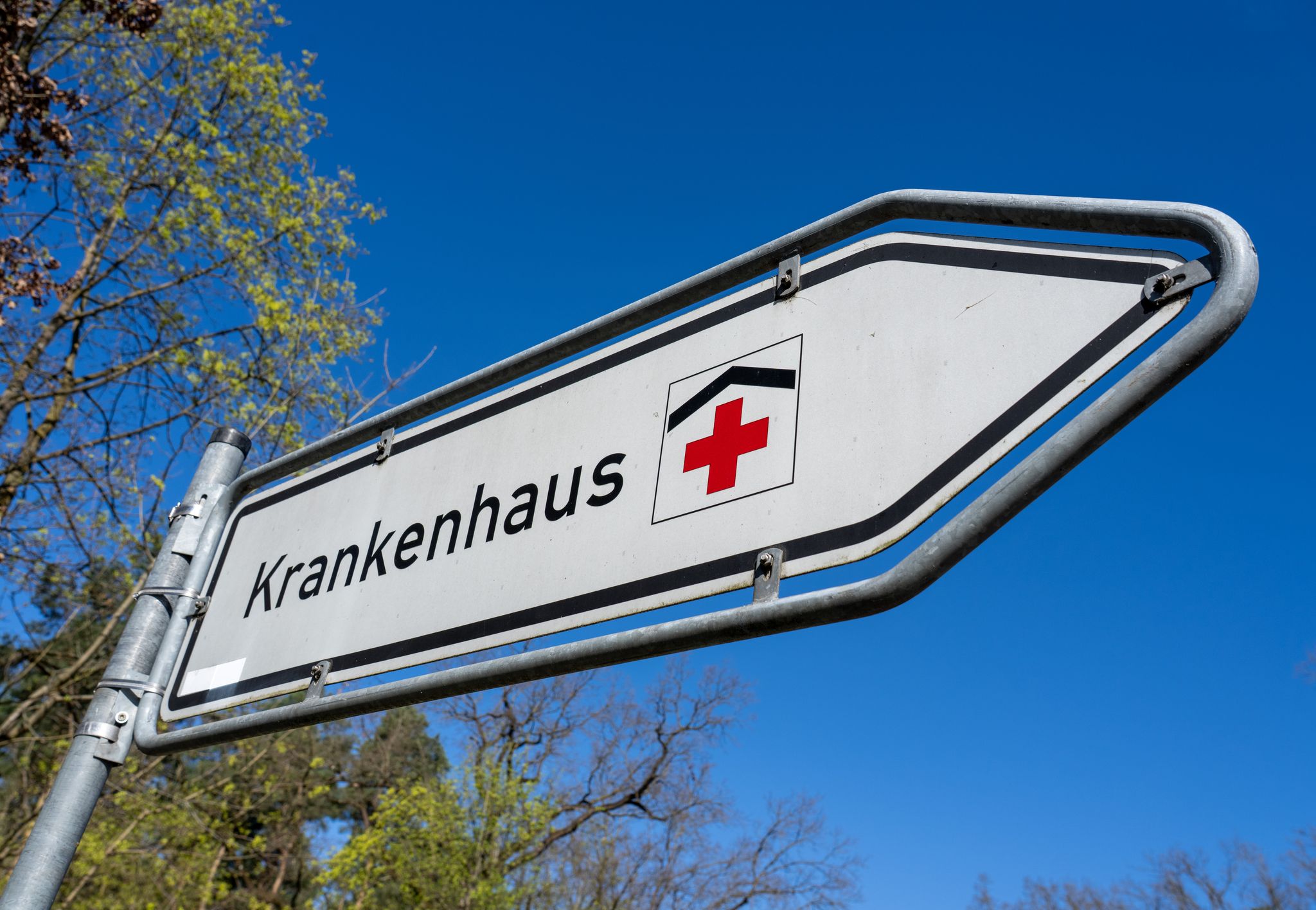Kabinett billigt Nachbesserungen an Klinikreform