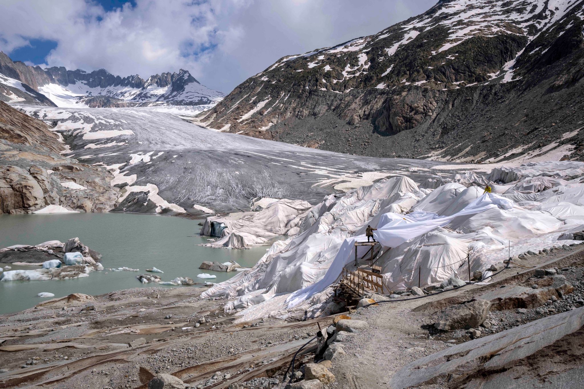 Wenig Schnee, viel Hitze: Gletscher schrumpfen weiter