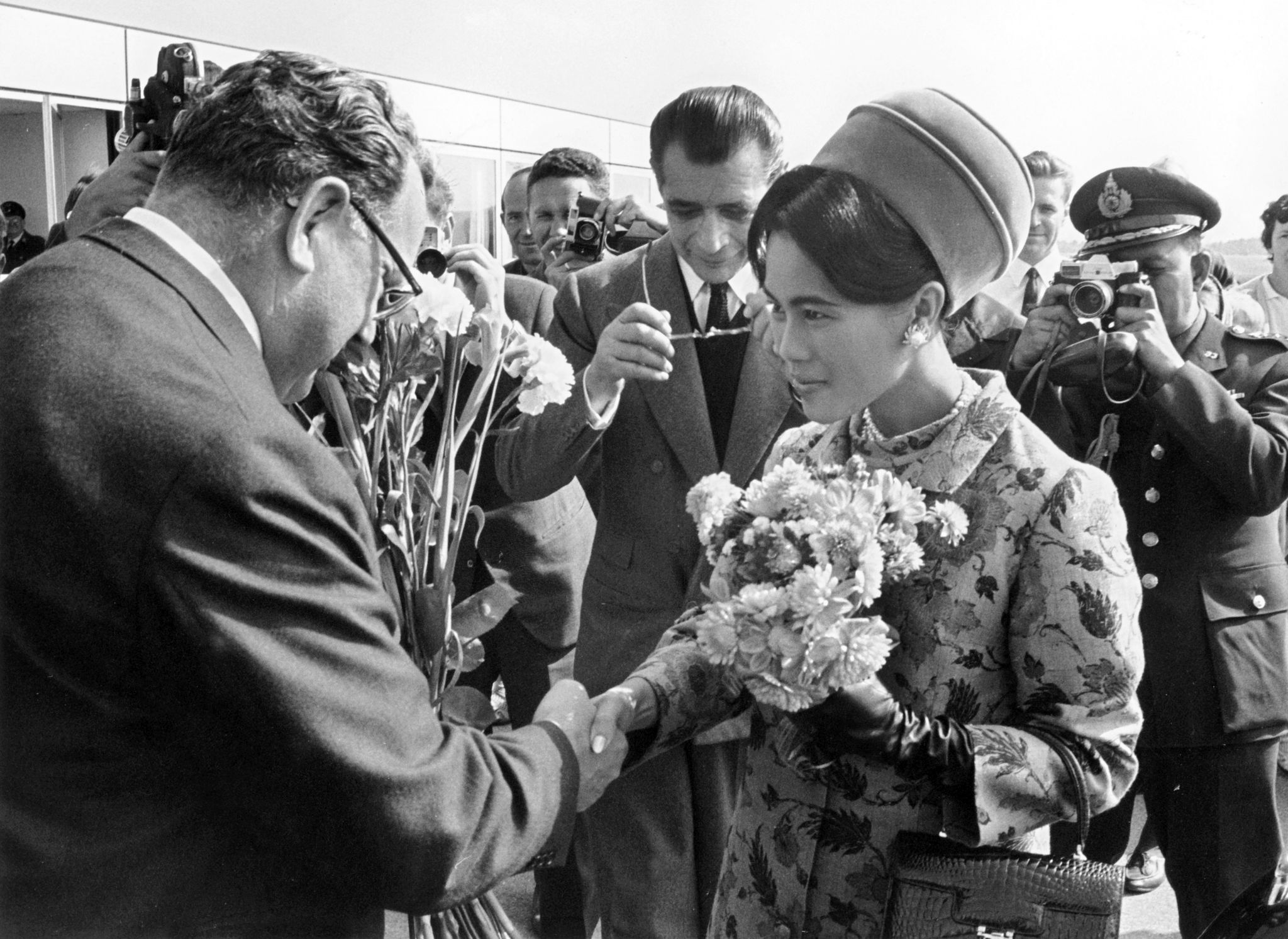 Thailands langjährige Königin Sirikit im Alter von 93 Jahren gestorben