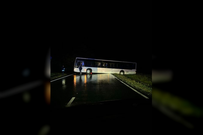 Stadt und Kreis Offenbach: Stundenlange Vollsperrung nach missglücktem Wendemanöver