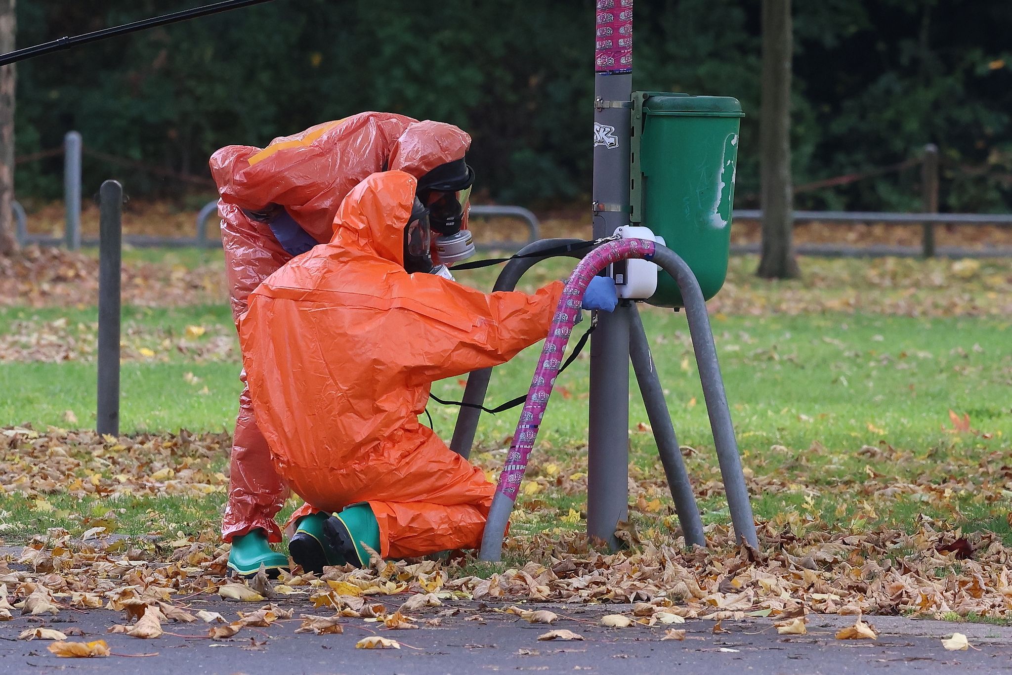 Chemie-Gefahr im Düsseldorfer Rheinbad entdeckt