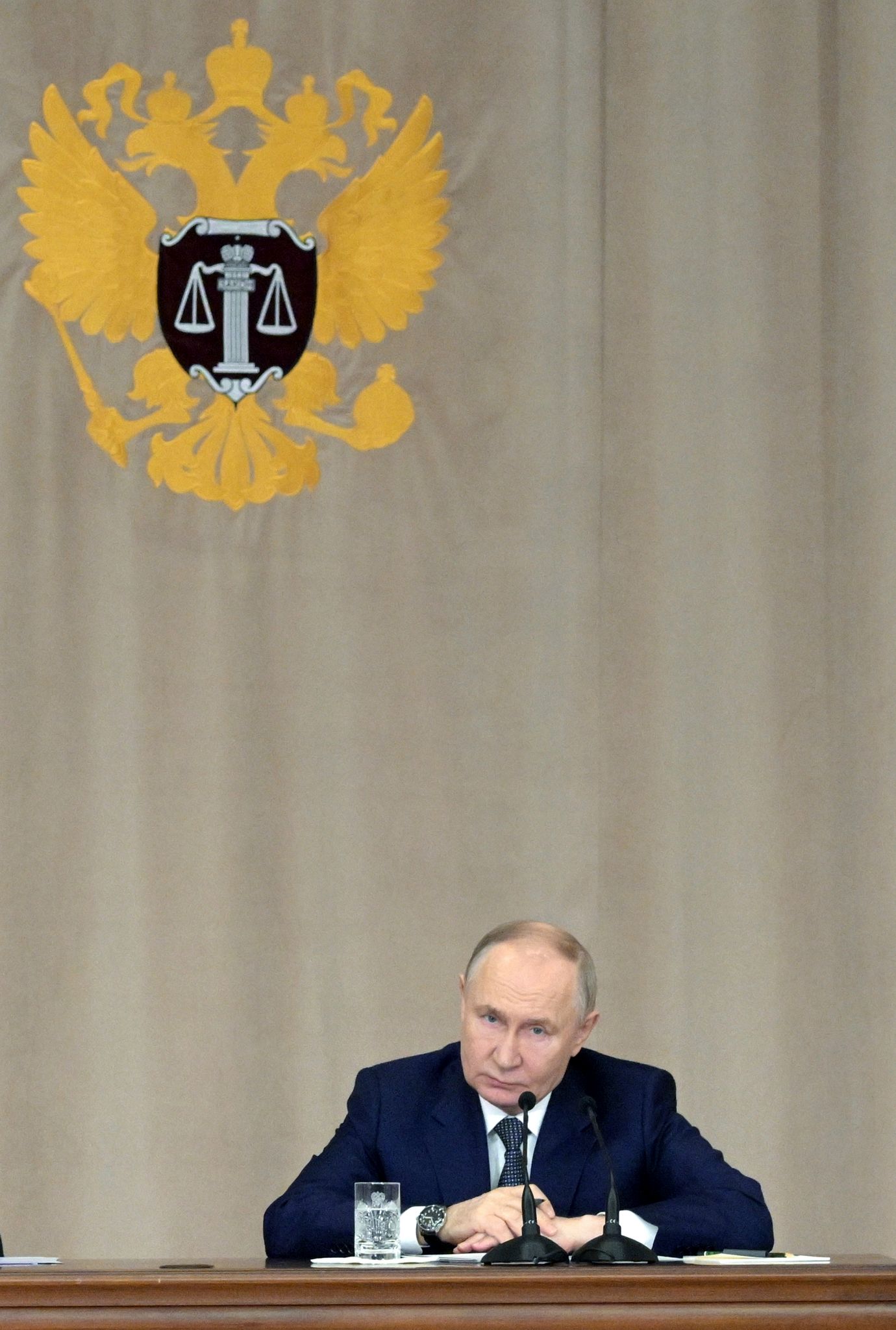 Ranghoher Richter in Russland der Zuhälterei beschuldigt