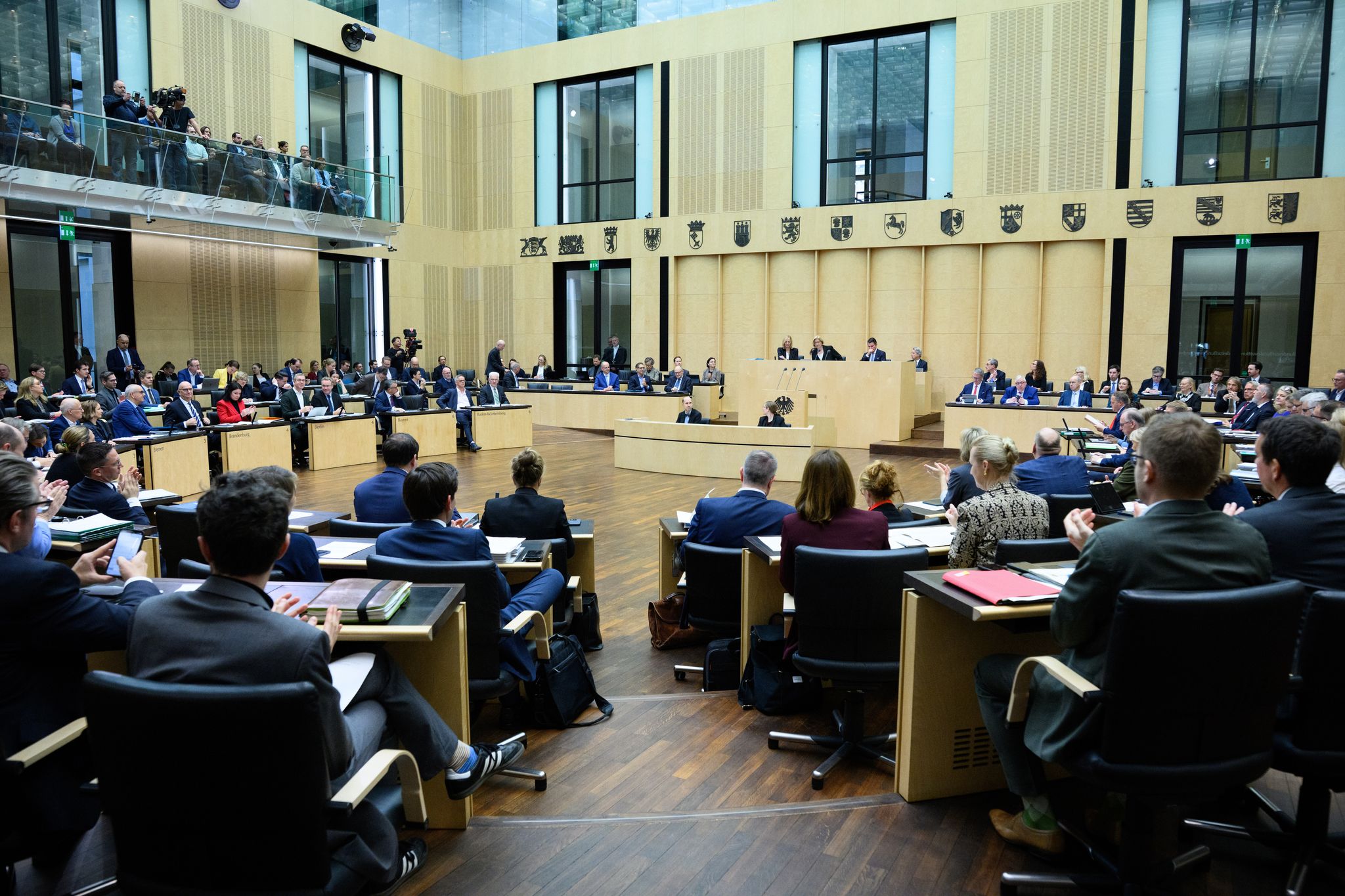 Honig, Pflege, Bauen: Was der Bundesrat beschlossen hat