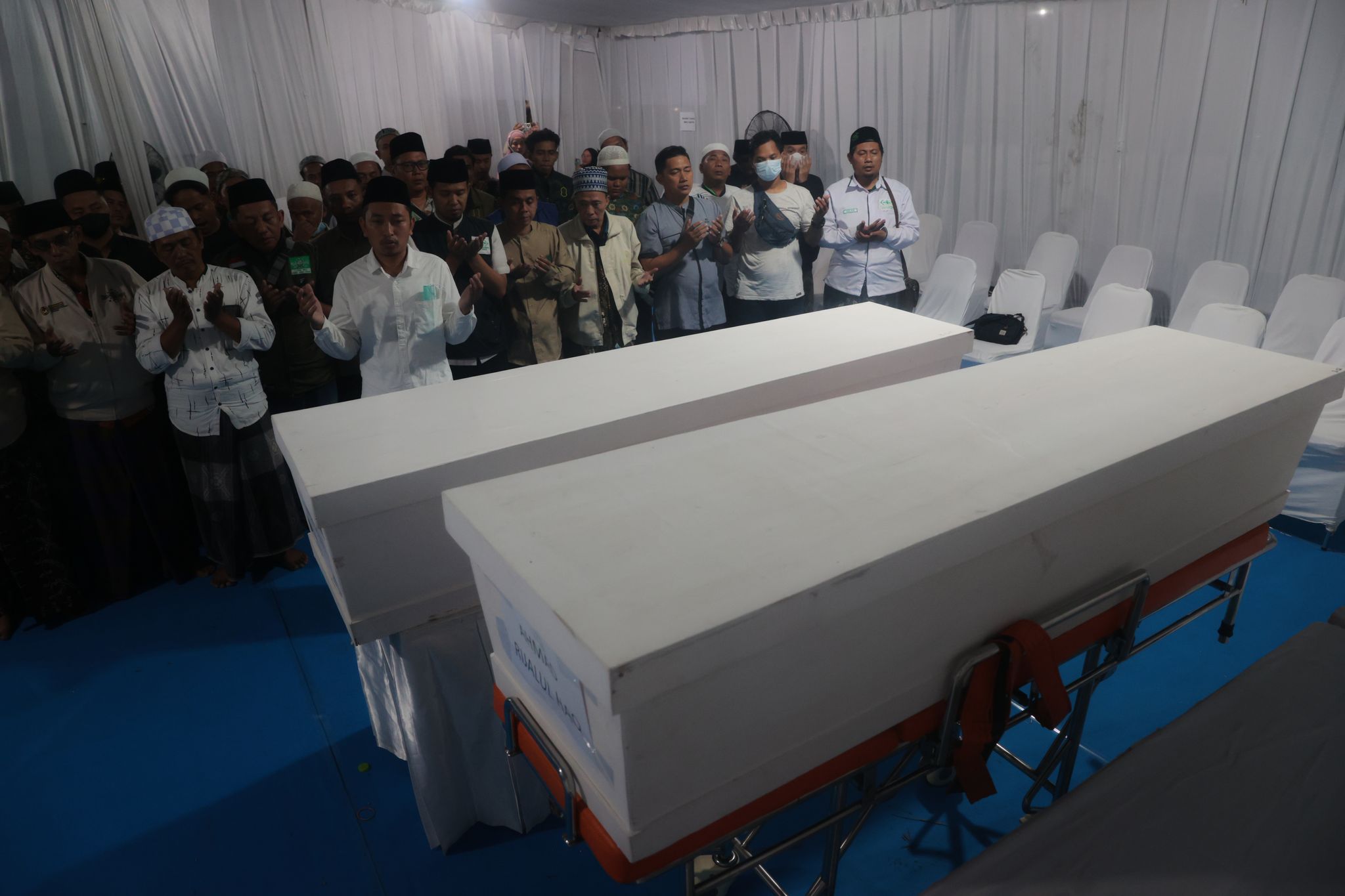 Traurige Bilanz nach Schuleinsturz in Indonesien: 61 Tote