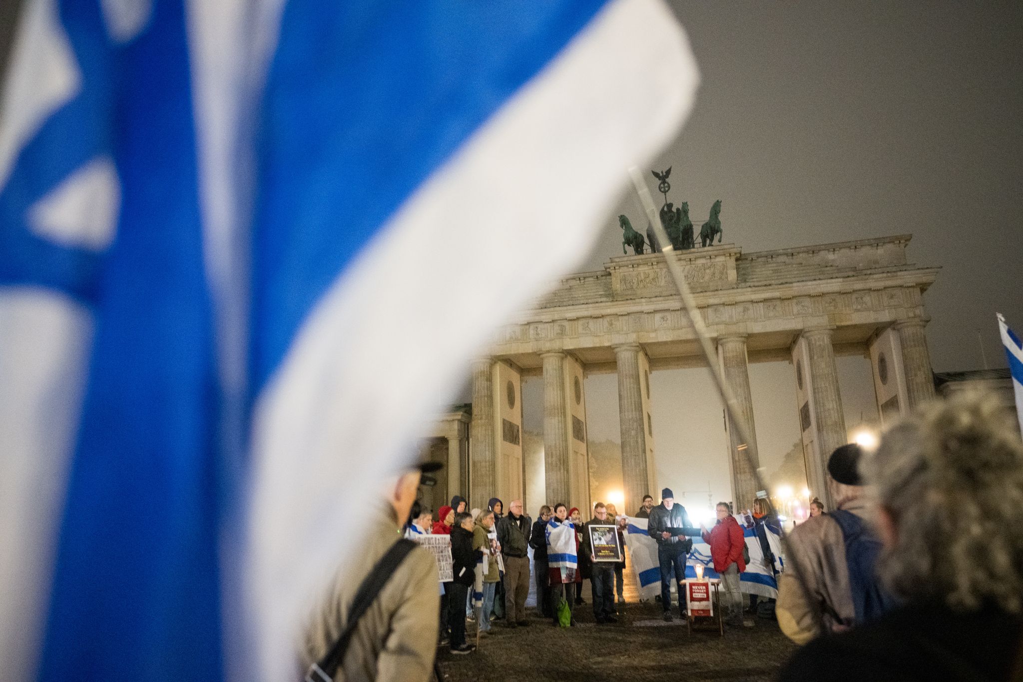 Erinnerung an Terrorangriff der Hamas auf Israel in Berlin