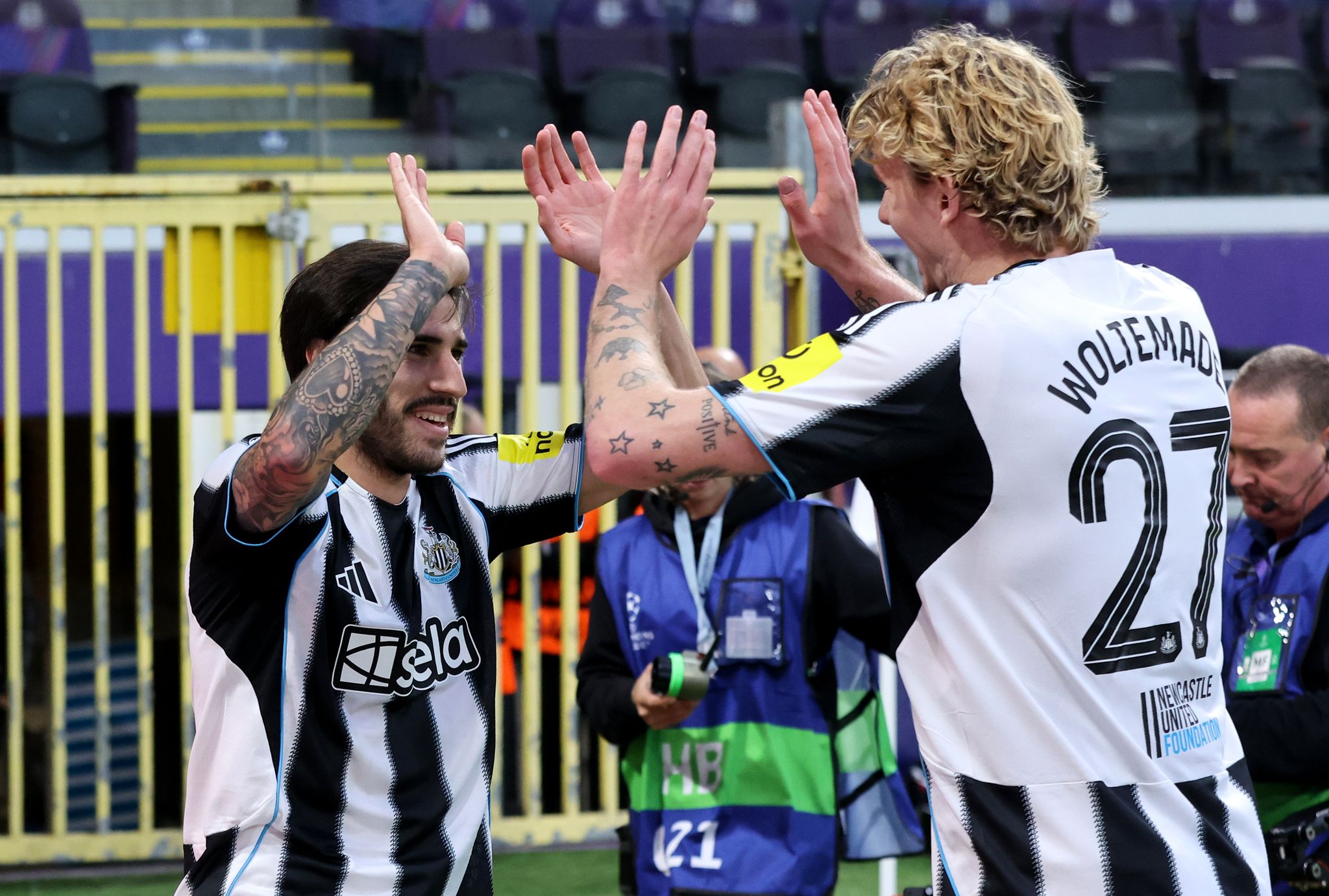 Champions-League-Siege und Tore: Paris und Woltemade brillieren