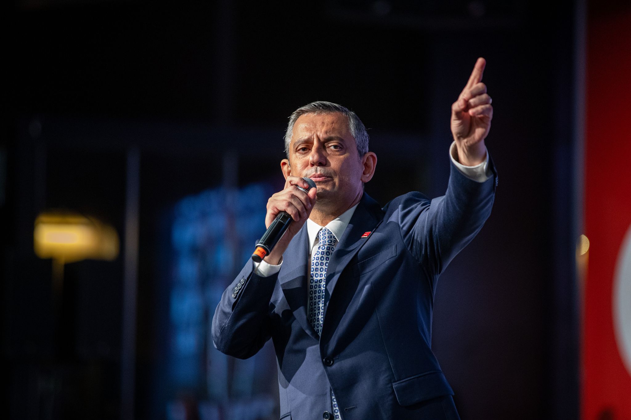 Türkischer Oppositionschef bleibt im Amt