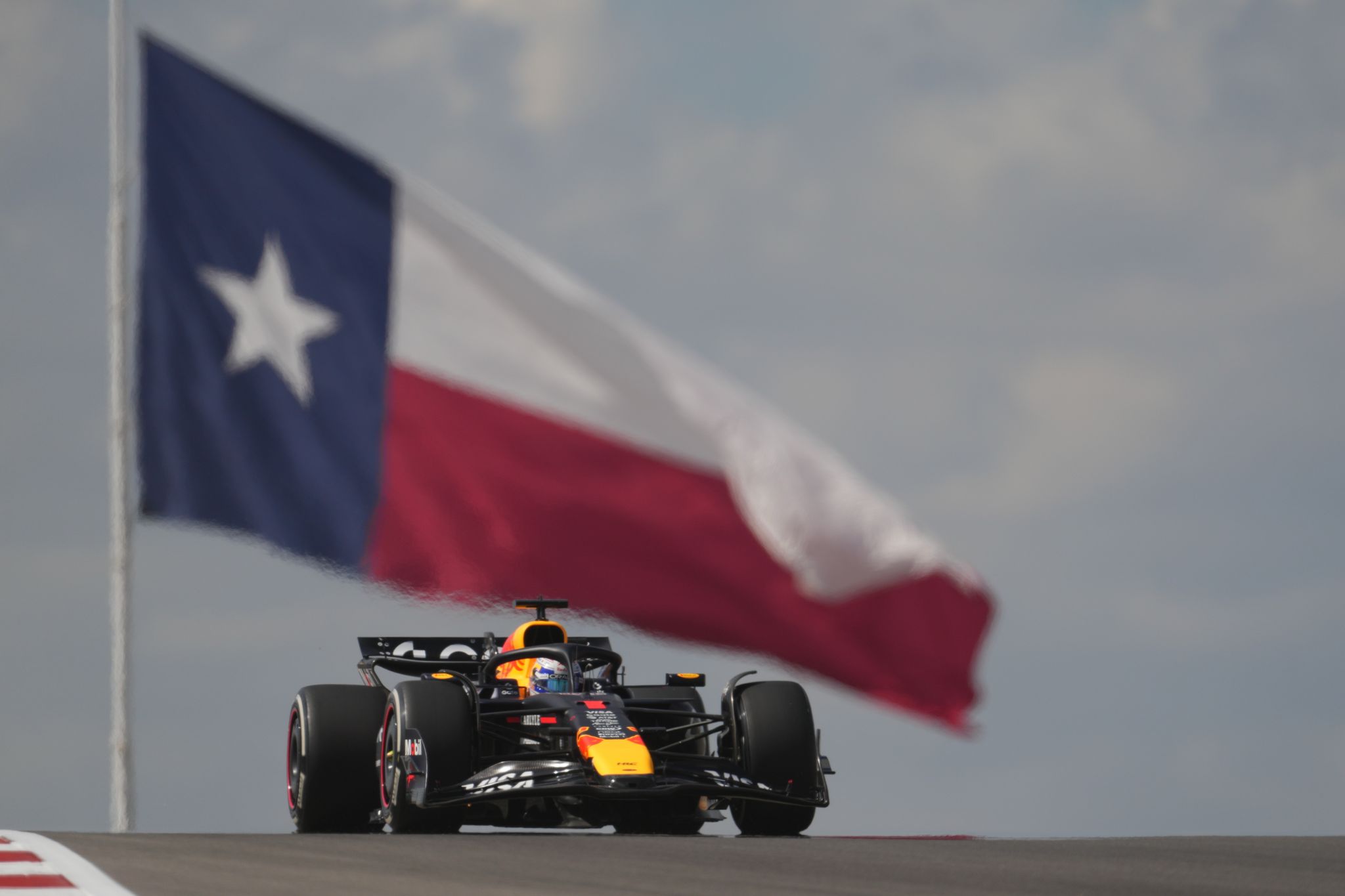 Verstappen rast auf die Sprint-Pole – Hülkenberg überrascht