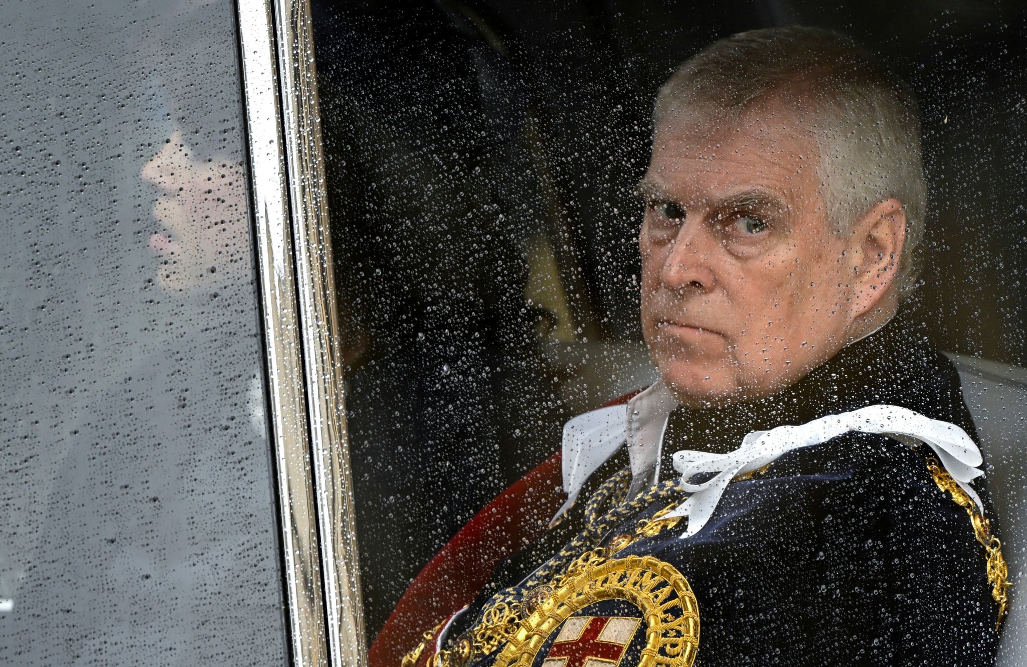Prinz Andrew gibt wegen Epstein-Affäre Titel und Ehren auf
