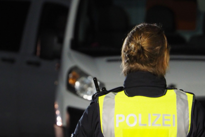 Elmshorn: Großangelegte Verkehrskontrolle am Rastplatz Forst Rantzau