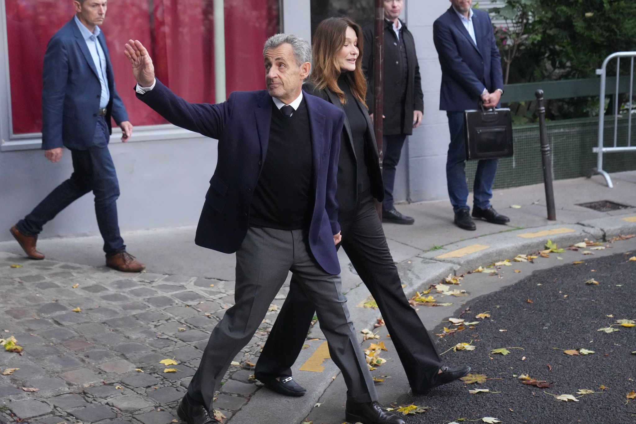 Ex-Präsident Sarkozy tritt Haft an