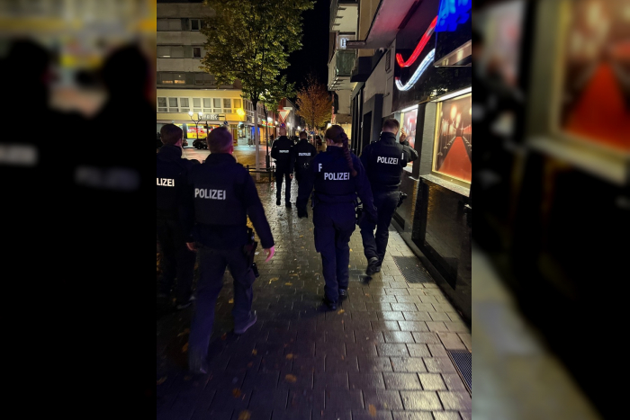 Polizeikontrollen in Hanauer Innenstadt und Wilhelmsbad