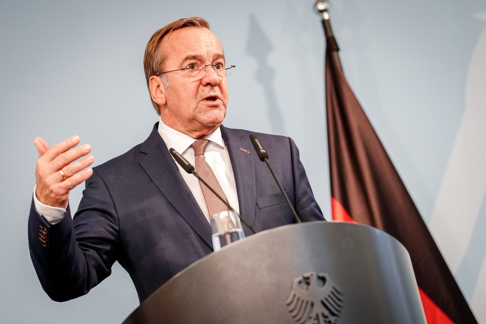 Verteidigungsminister kritisiert Union: Wehrdienstgesetz-Verzögerung gefährlich