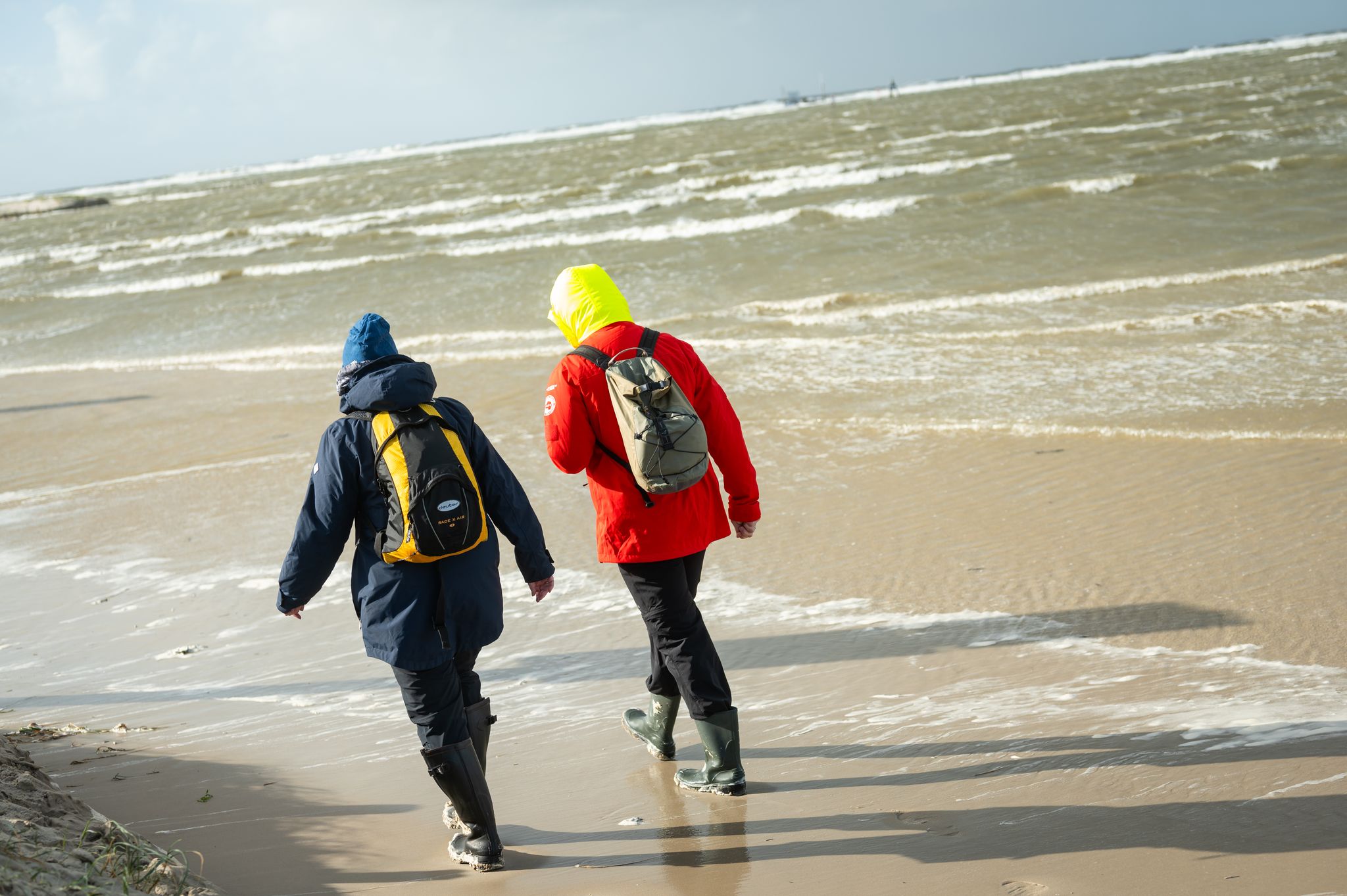 Unfreundliches Herbstwetter – Sturm an Nordseeküste