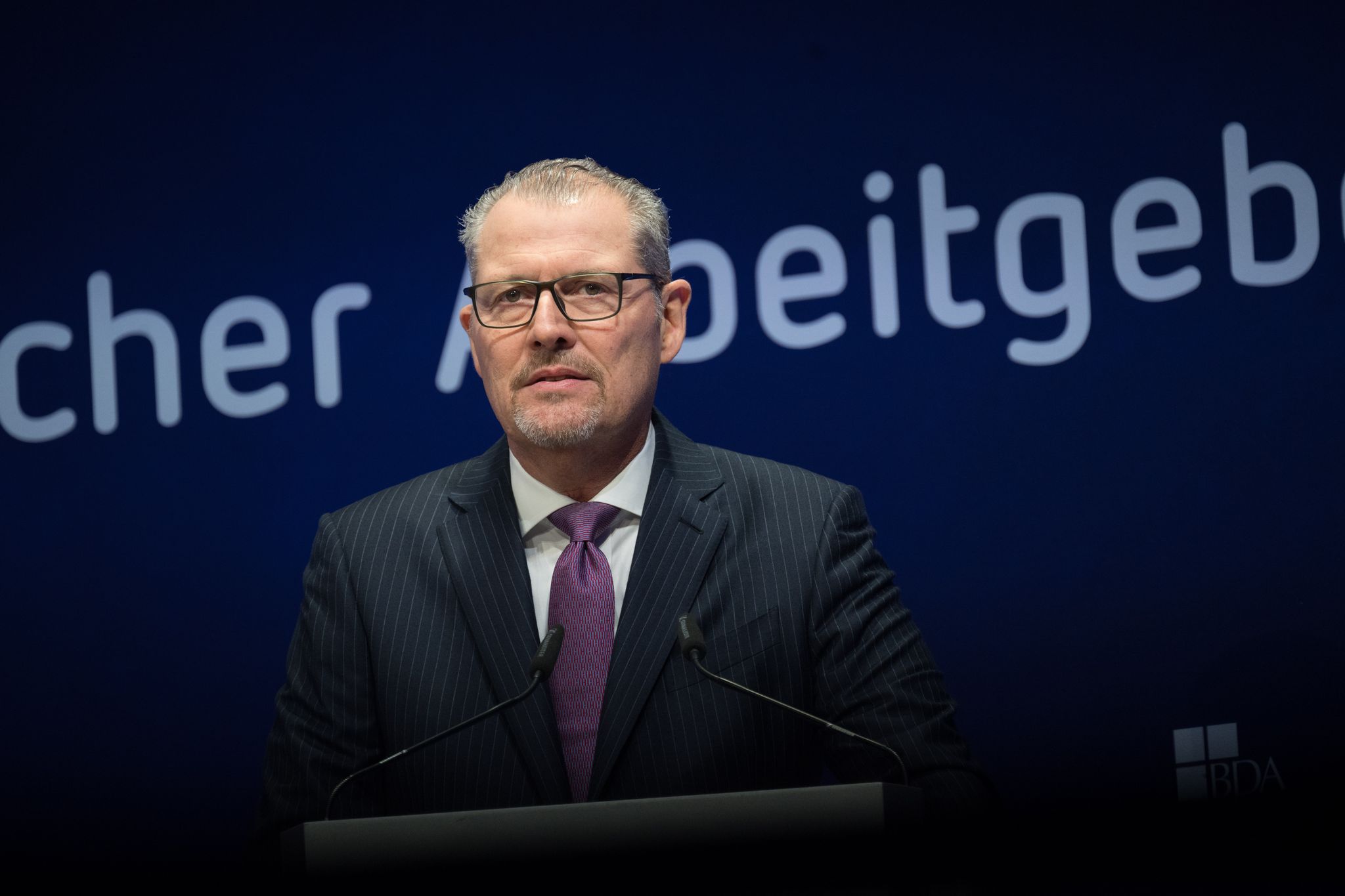 Arbeitgeberpräsident fordert Reformen für wirtschaftliche Stärke