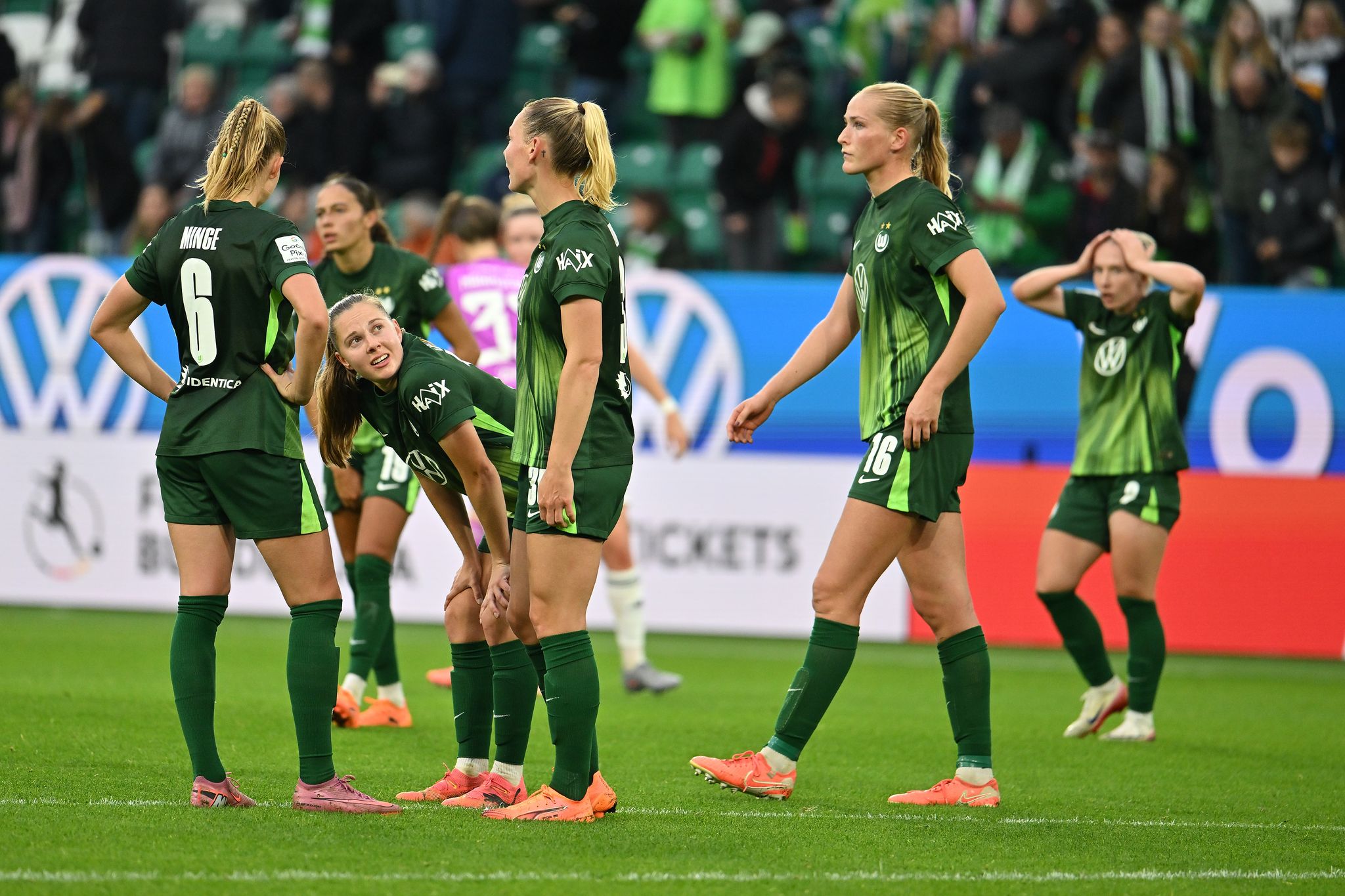 Gegen Angstgegner Lyon: Wolfsburg-Pleite in der Königsklasse