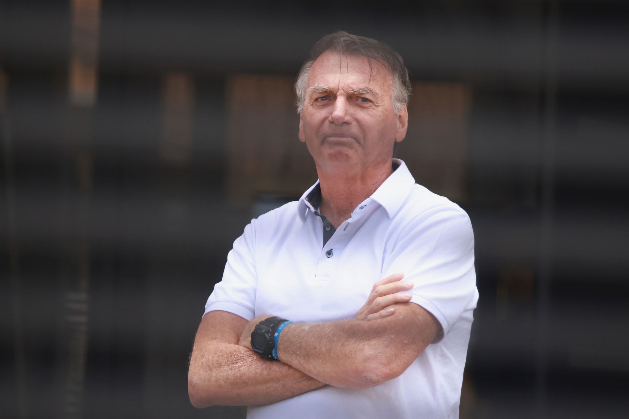 «Aus Neugier»: Bolsonaro beschädigt Fußfessel mit Lötkolben