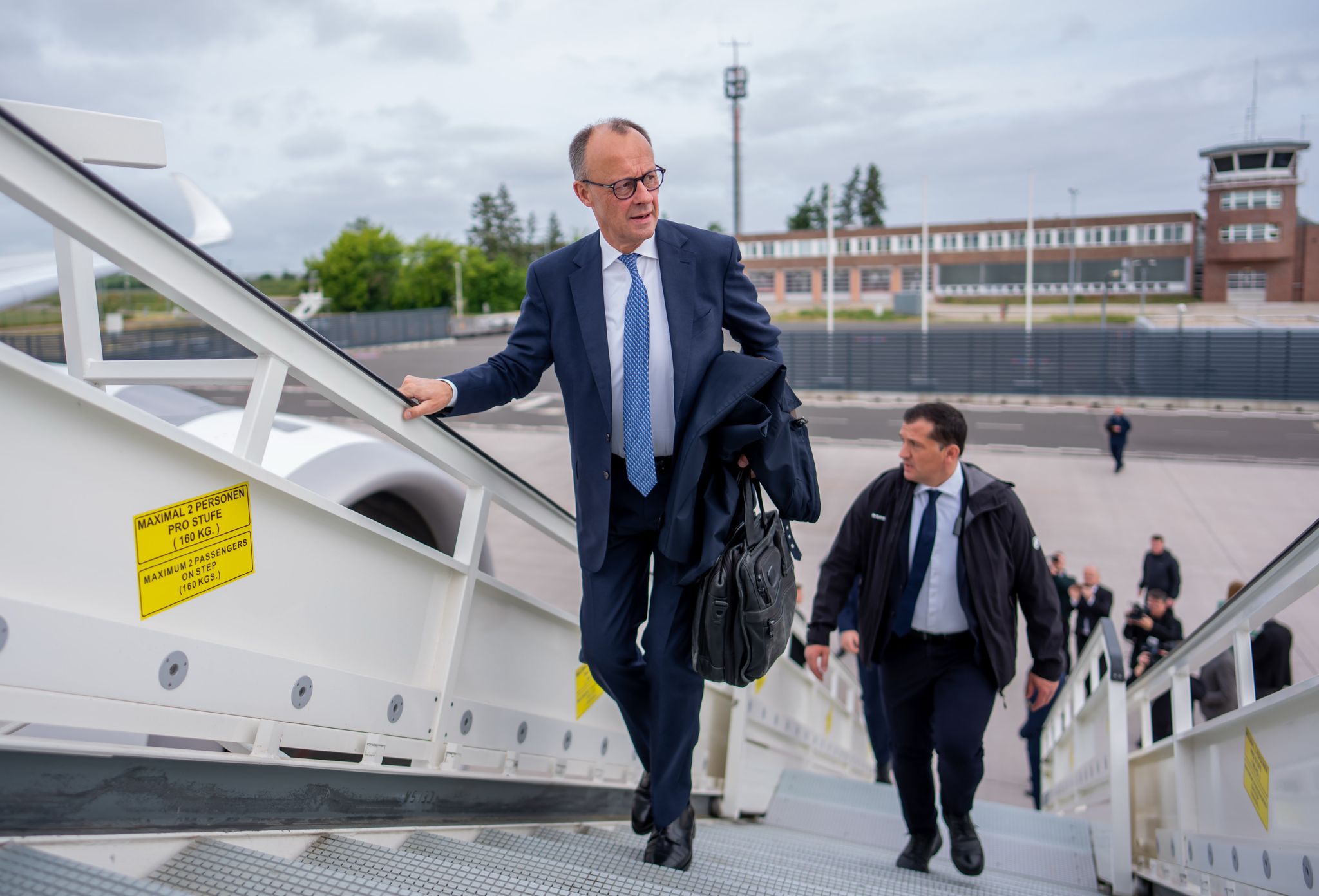 Auf nach Afrika: Die bisher längste Reise des Kanzlers