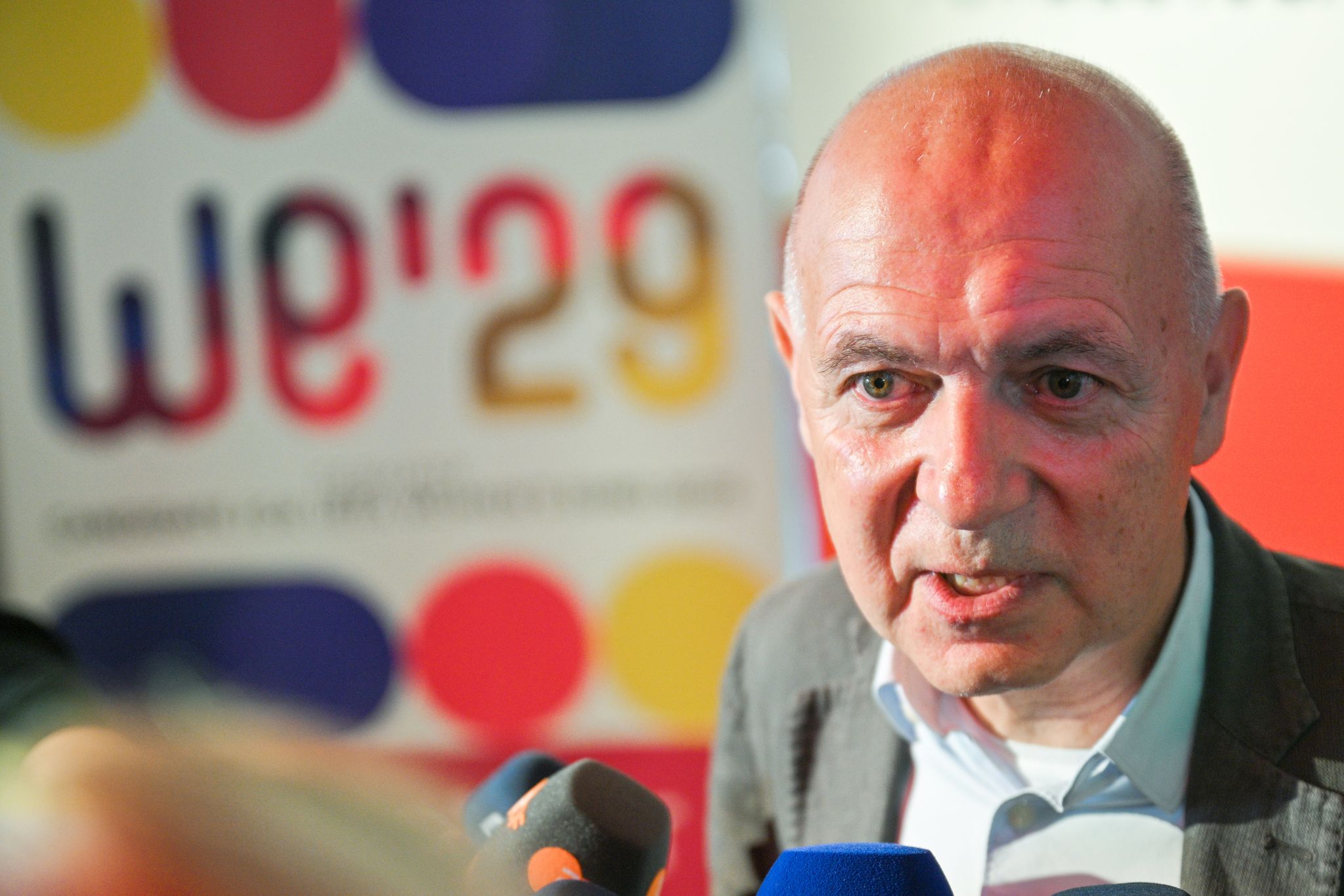 DFB-Präsident Neuendorf plant mögliche Bewerbung für Männer-WM in Deutschland