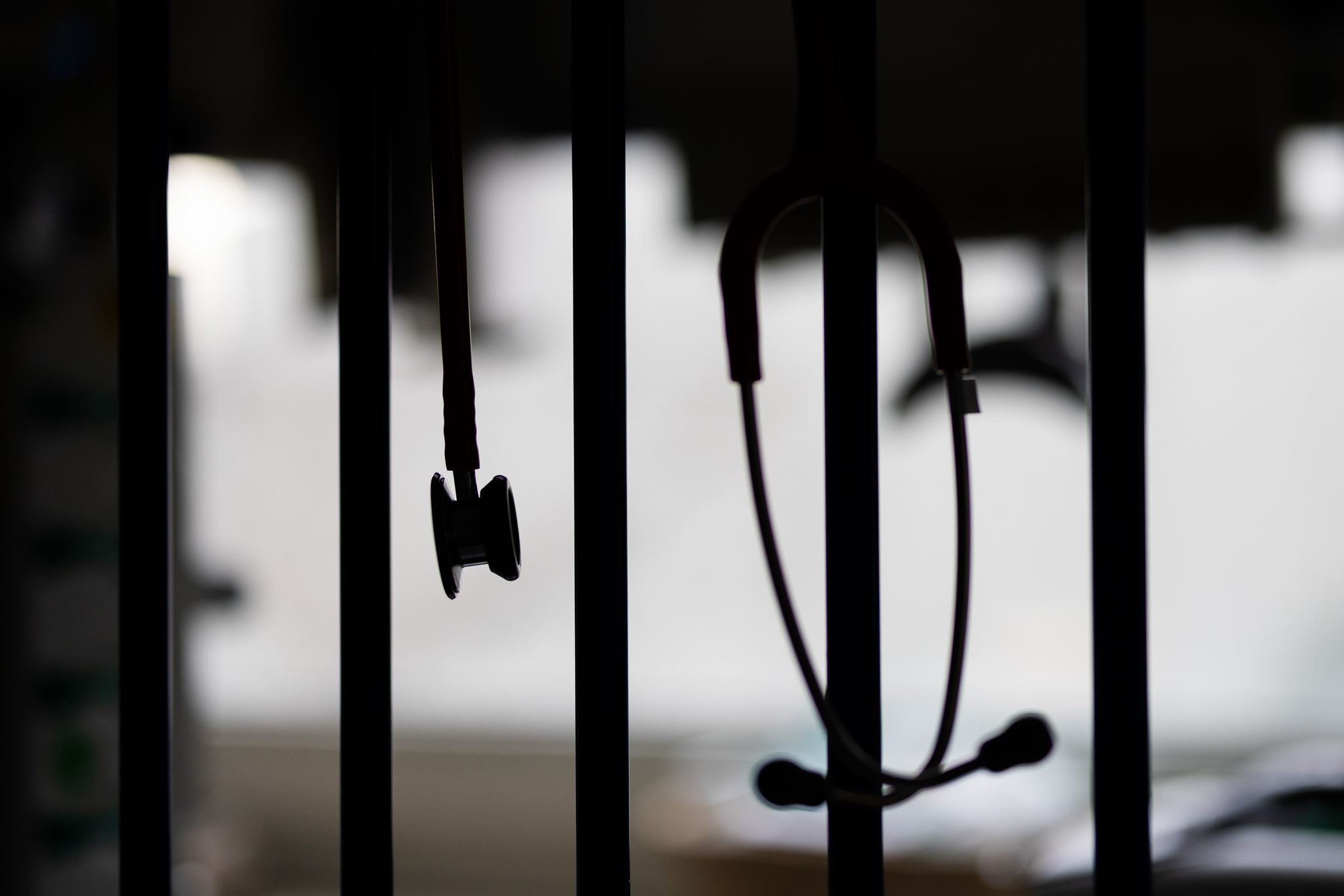 Erfolg für Mediziner-Klagen: Karlsruhe kippt Triage-Regeln