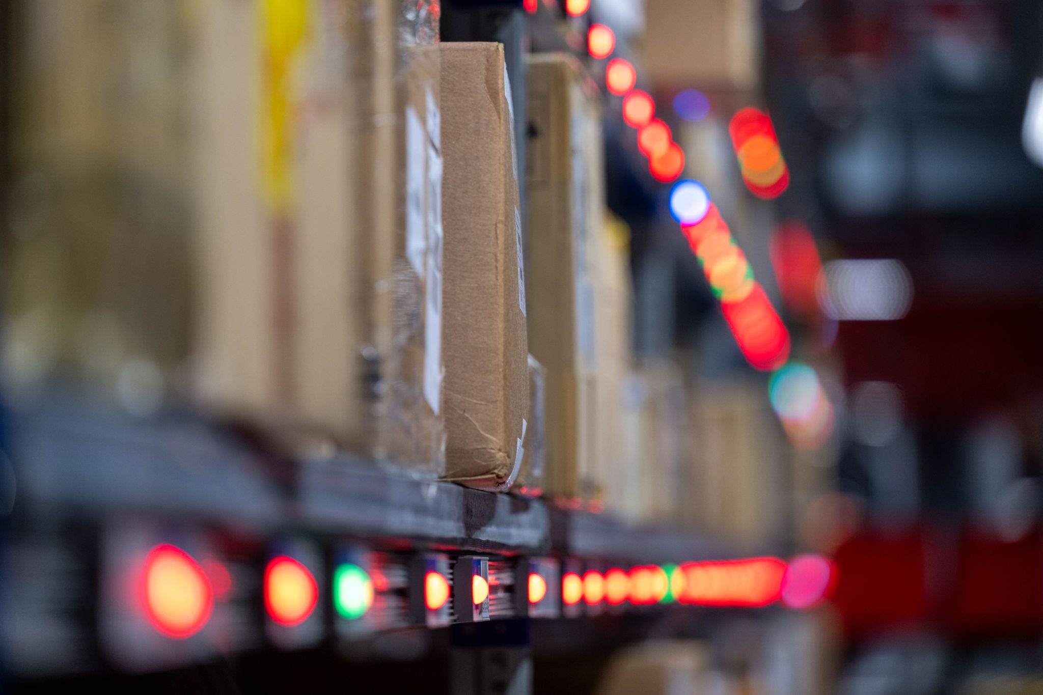 Deutschland schweigt zu Kontrollen von Shein-Paketen an Flughäfen