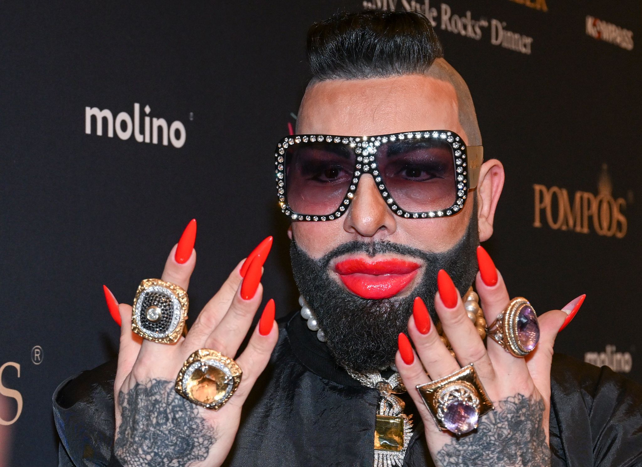 Harald Glööckler lobt neues Trikot der Nationalmannschaft