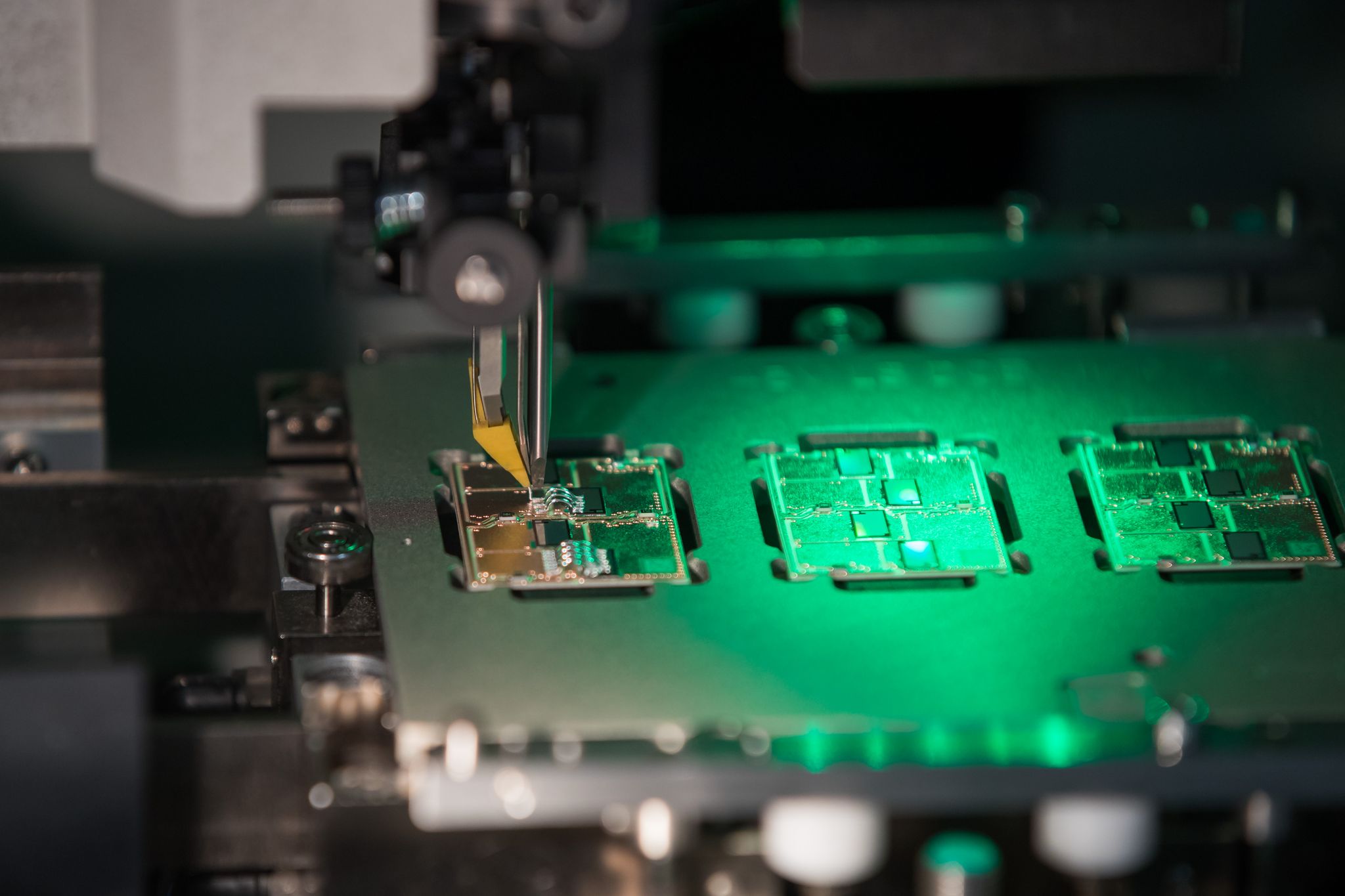 Elektronikmaschinenbau schöpft Hoffnung