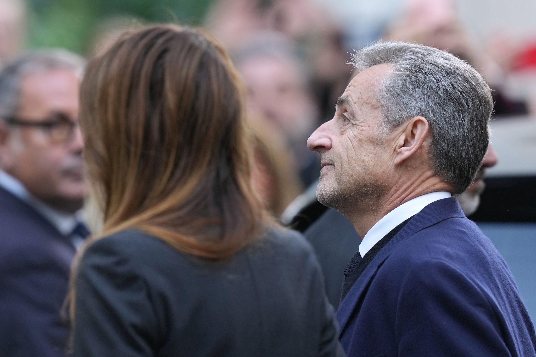 Frankreichs Ex-Präsident Sarkozy kommt unter Auflagen frei