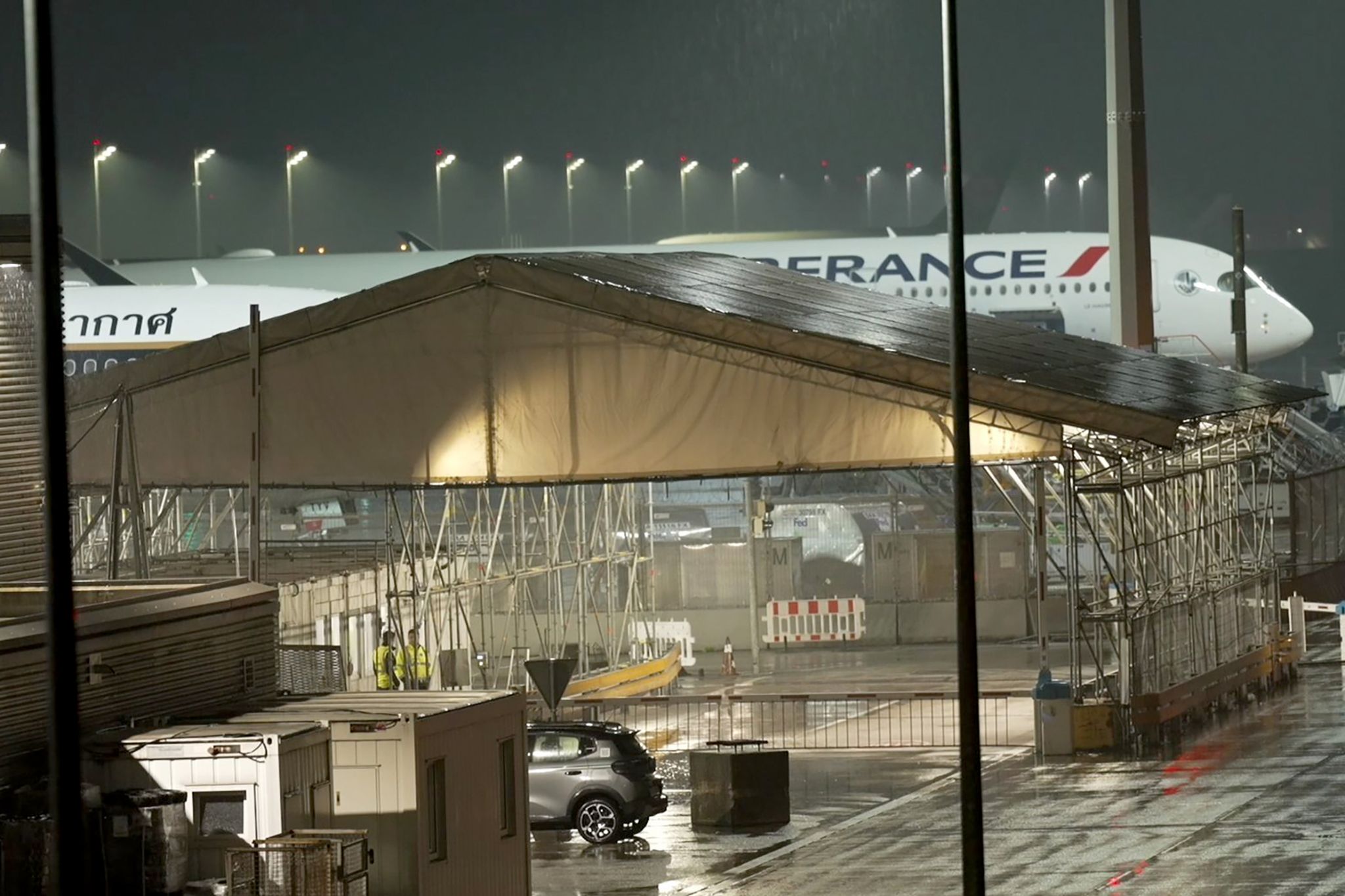 Brandgeruch im Cockpit – Fluggäste zurück in Paris