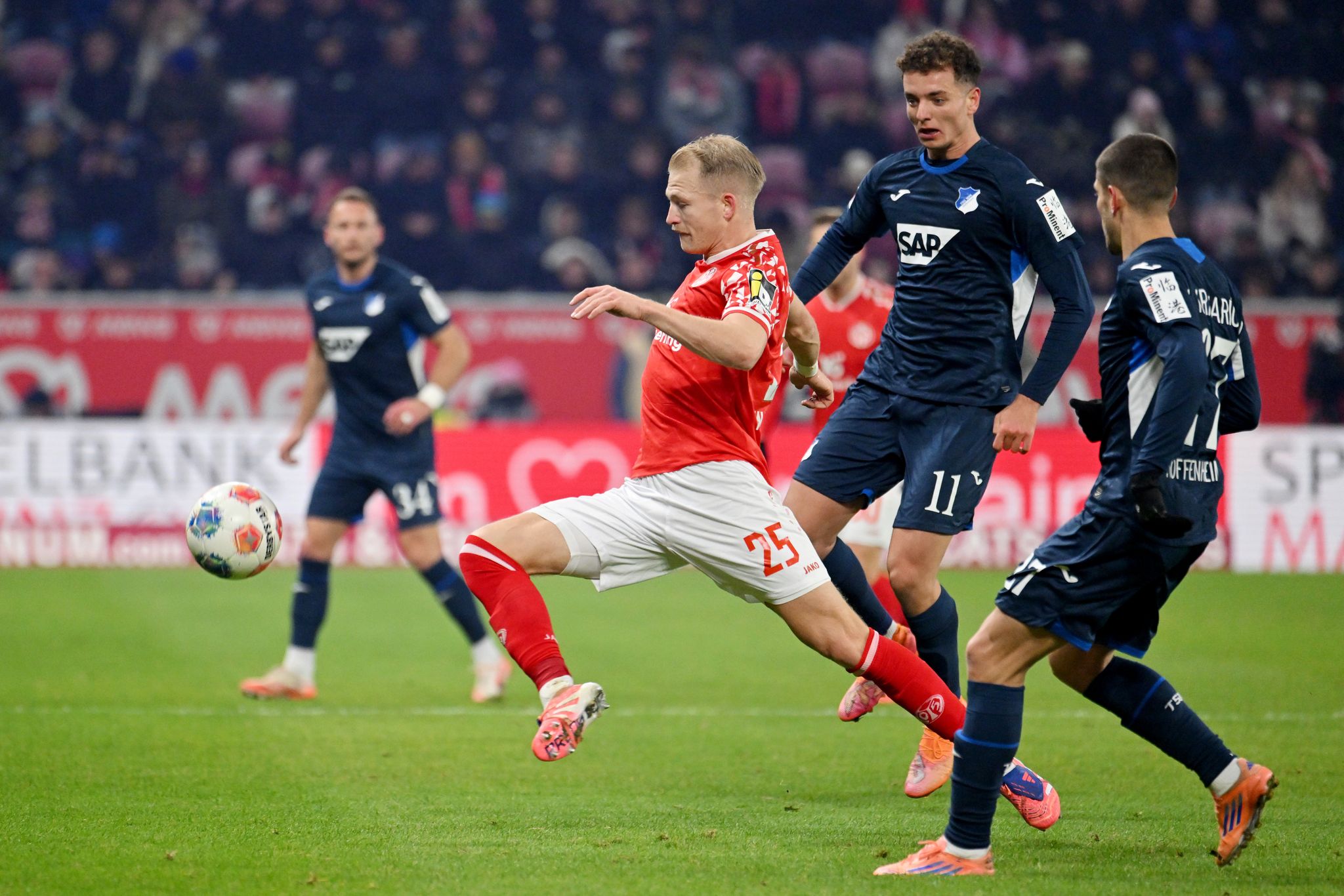 Turbulenzen bei Hoffenheim: Mainz 05 stoppt Champions-League-Hoffnungen