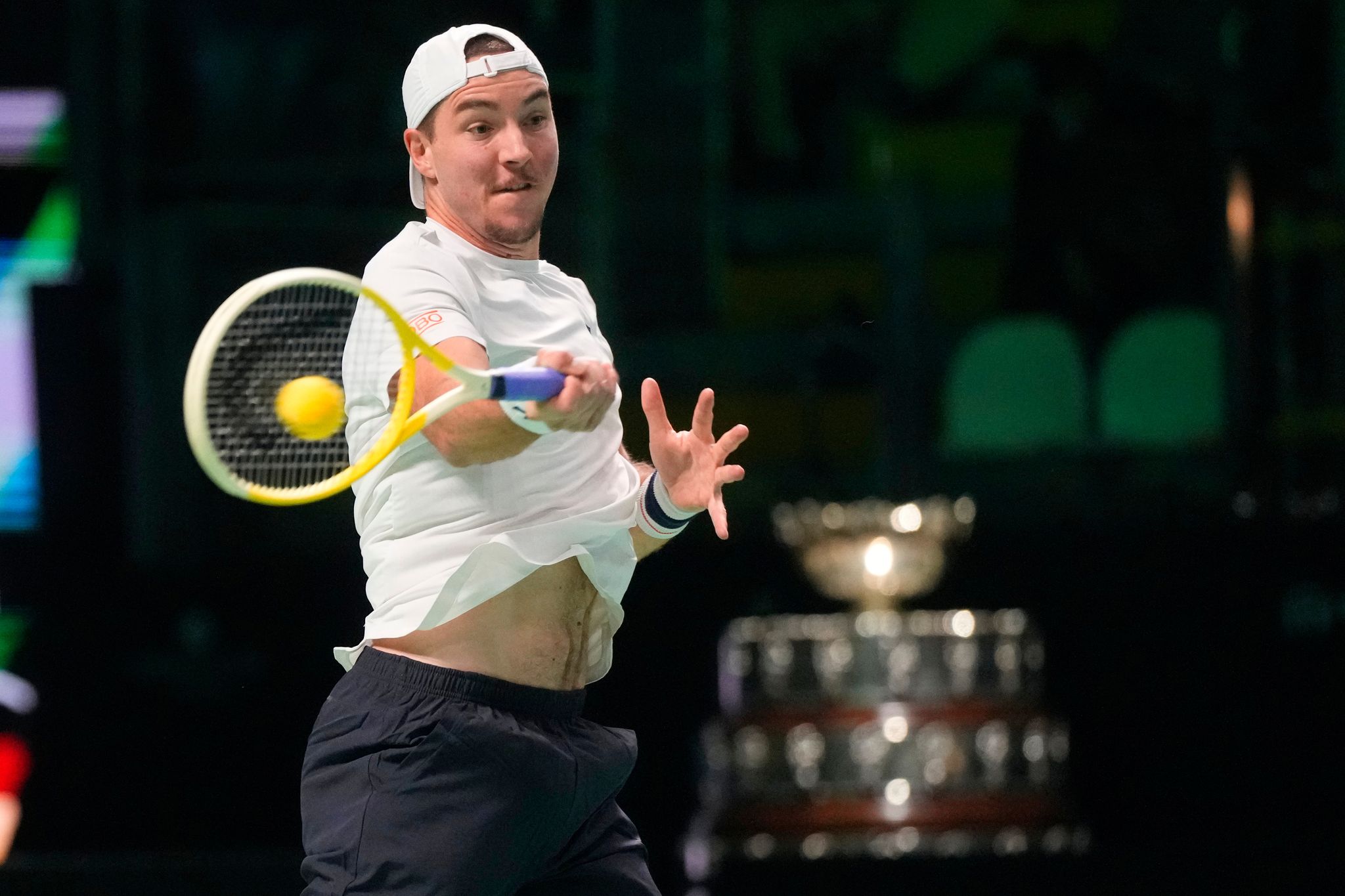 Struff unterliegt Etcheverry in Davis-Cup-Auftaktmatch