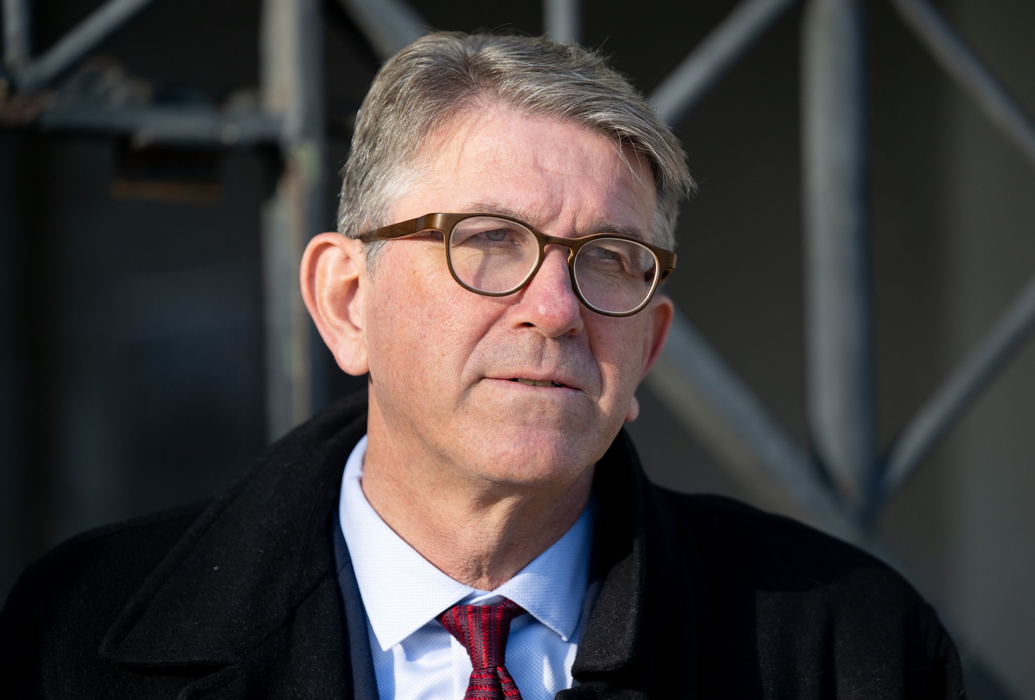 Kulturstaatsminister trennt sich von Verlagsanteilen