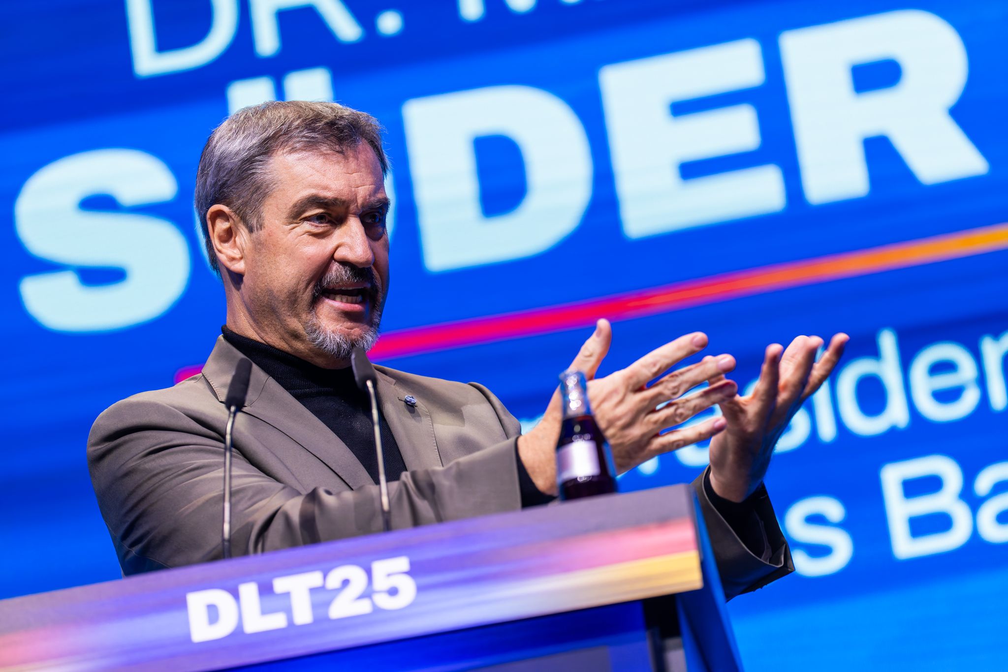 Markus Söder unterstützt Friedrich Merz im Rentenstreit