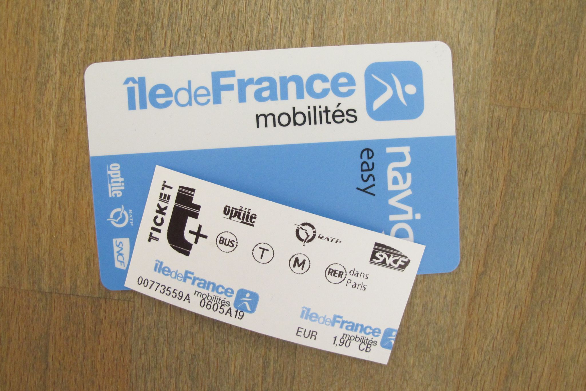 Pariser Metro schafft Papier-Tickets nach 125 Jahren ab